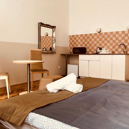 Downtown Apartment ブダペスト エクステリア 写真